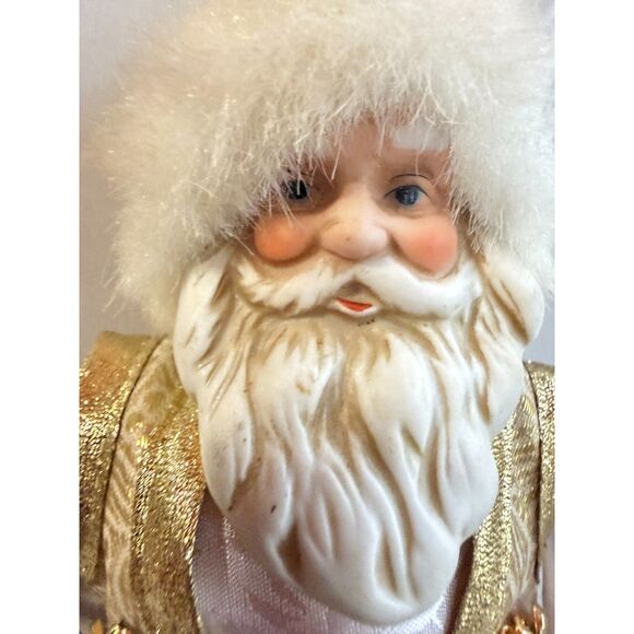 Porcelain Santa Claus Figure – 1980s Made in Taiwan - Picture 2 of 7